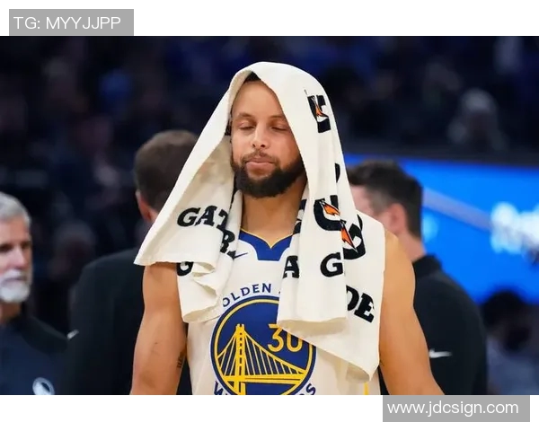 库里伤情更新：复出时间仍未确定